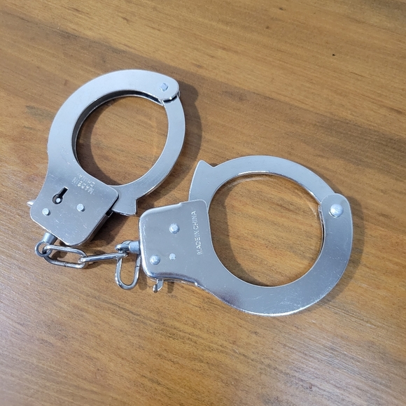 Halloween Police Uniform Cosplay Costume Adult Womens Small Blue Skirt Hat Cuffs - Picture 11 of 11